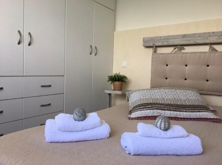 Kasteli Suite Poros Town Екстериор снимка