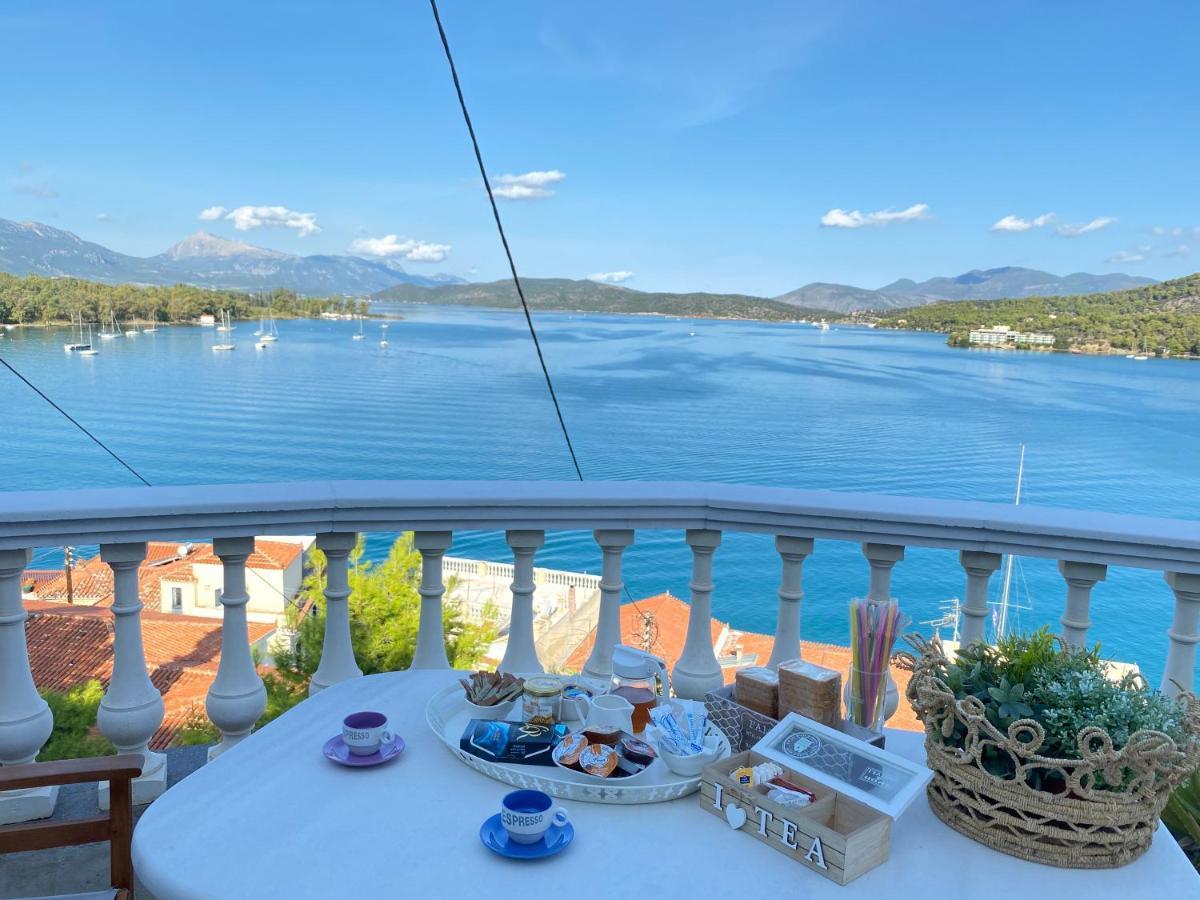 Kasteli Suite Poros Town Екстериор снимка