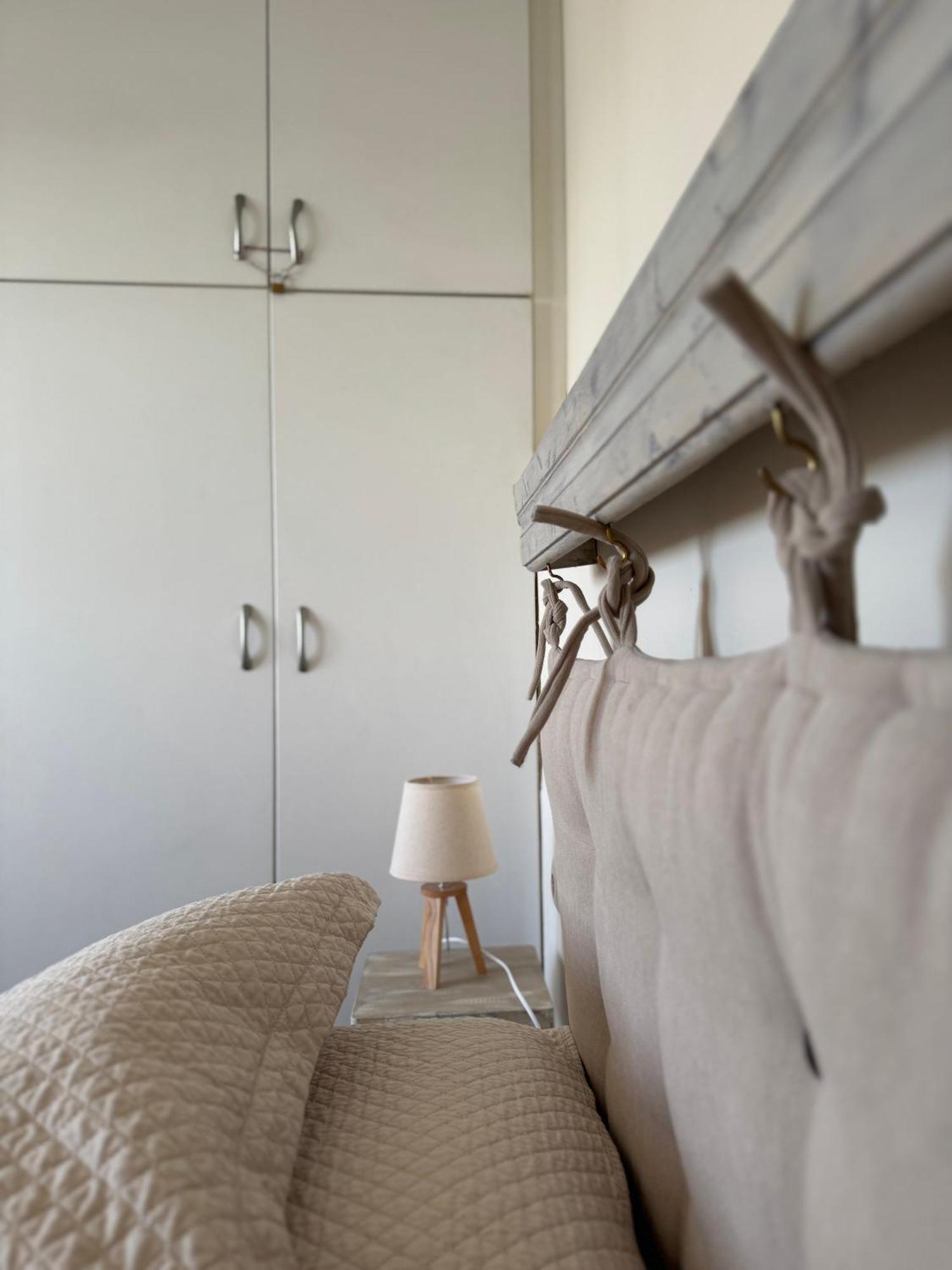 Kasteli Suite Poros Town Екстериор снимка